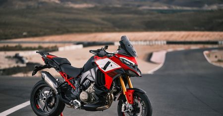 Ducati przyprawiło Multistradę na sportowo. Odważna nazwa to nie przypadek