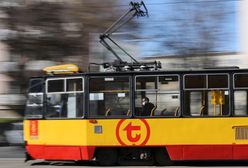 Warszawa. Tramwaj potrącił rowerzystkę. Utrudnienia w ruchu