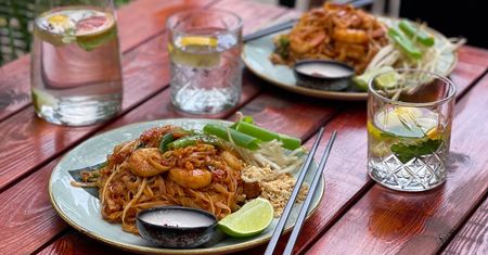Phad Thai zamiast spaghetti? Tajski klasyk podbija polskie stoły