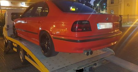 Nocne działania „Stop-drift” w Lublinie. Tym razem policjanci z drogówki zatrzymali 17 dowodów rejestracyjnych