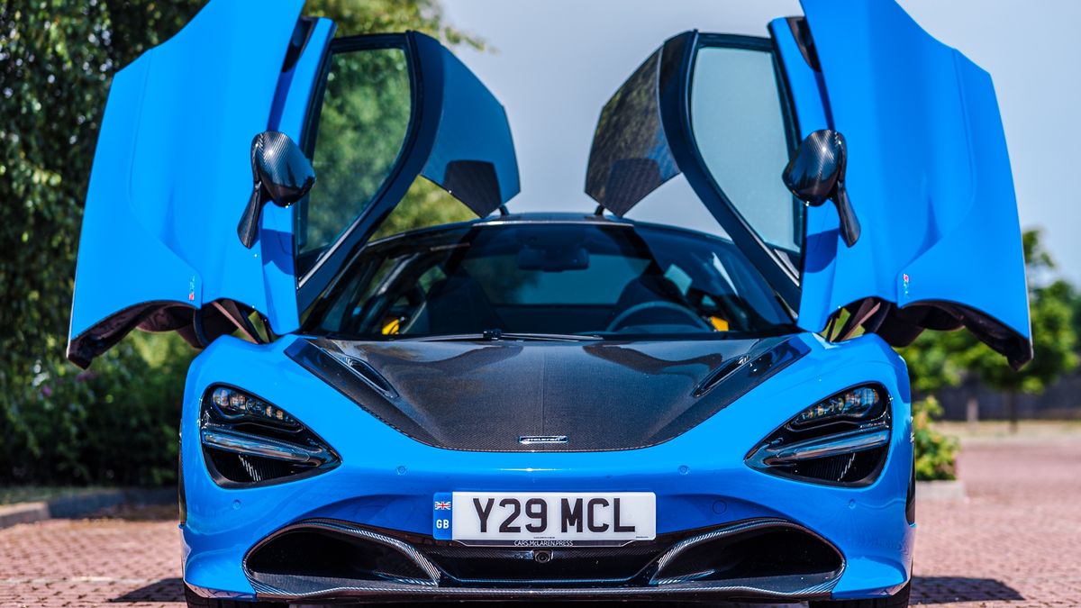 McLaren 720S (2022)