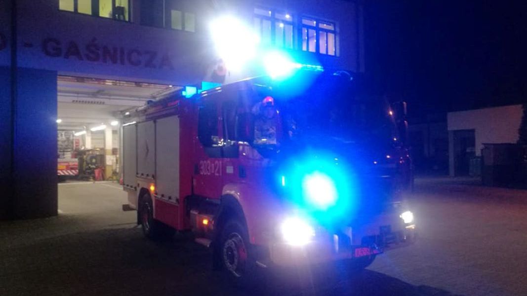 Mężczyzna zsunął się z 30-metrowej skały. Zadzwonił po strażaków. Zdj. ilustracyjne 