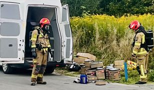 Kurier stracił przytomność podczas jazdy. W paczkach były żrące substancje chemiczne