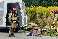 Kurier stracił przytomność podczas jazdy. W paczkach były żrące substancje chemiczne