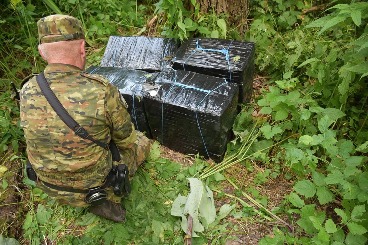 Zauważyli mężczyznę przy rzece. Strażnicy nie mogli uwierzyć