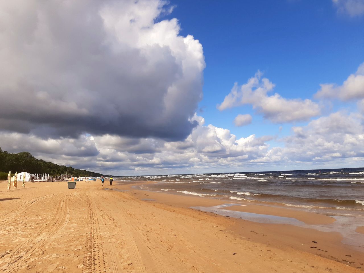 Plaże w Jurmali ciągną się kilometrami