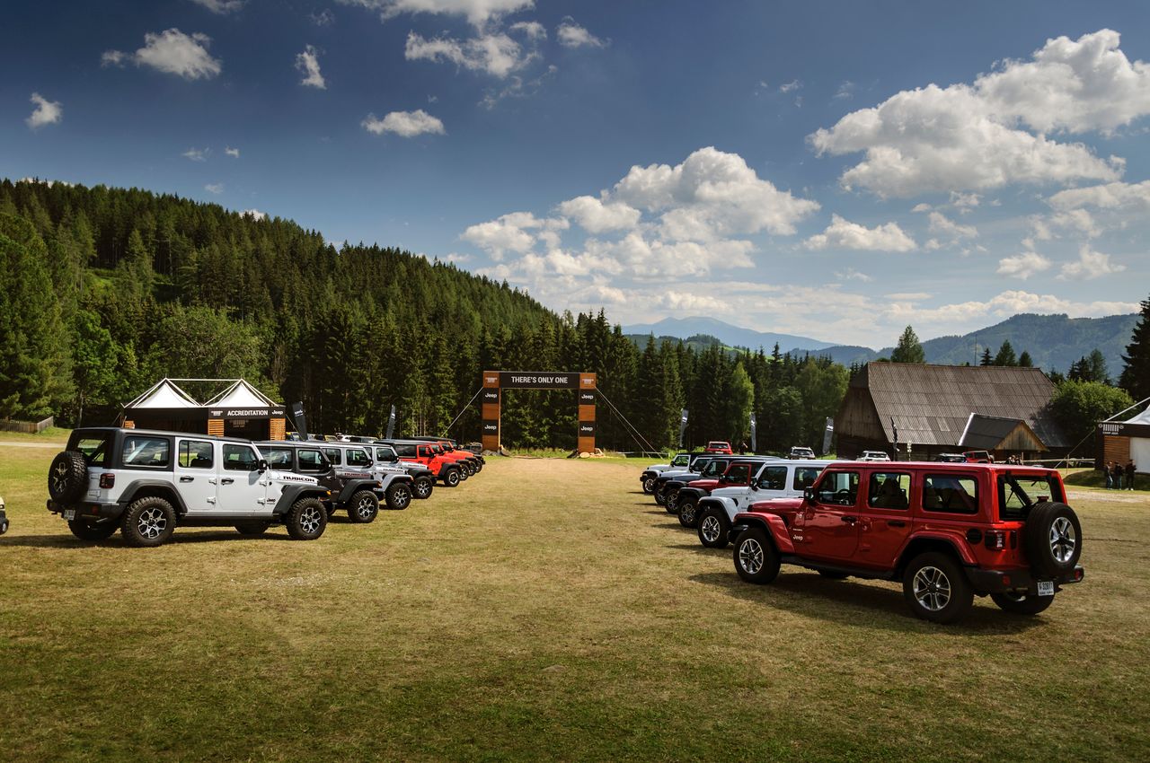 Wranglery zebrane na terenie Camp Jeep