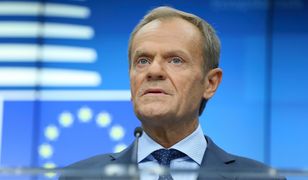 Donald Tusk na wakacjach. Kuzyn Kaczyńskiego skomentował wyjazd lidera PO