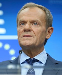 Donald Tusk na wakacjach. Kuzyn Kaczyńskiego skomentował wyjazd lidera PO