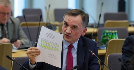 Doprowadzenie Ziobry. Jest decyzja komisji regulaminowej