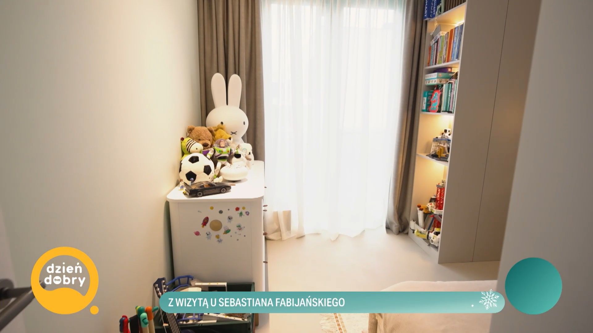 Tak mieszka Sebastian Fabijański