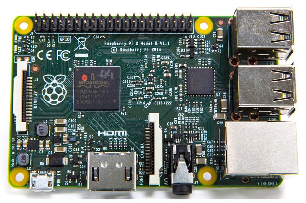 Raspberry Pi 2 B, czyli Malina kontratakuje: najtańszy komputer z Windowsem 10 2