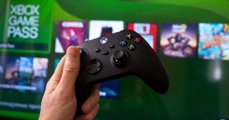 Xbox Helix ma uruchomić niemal wszystko. Microsoft celuje w rekordową bibliotekę gier