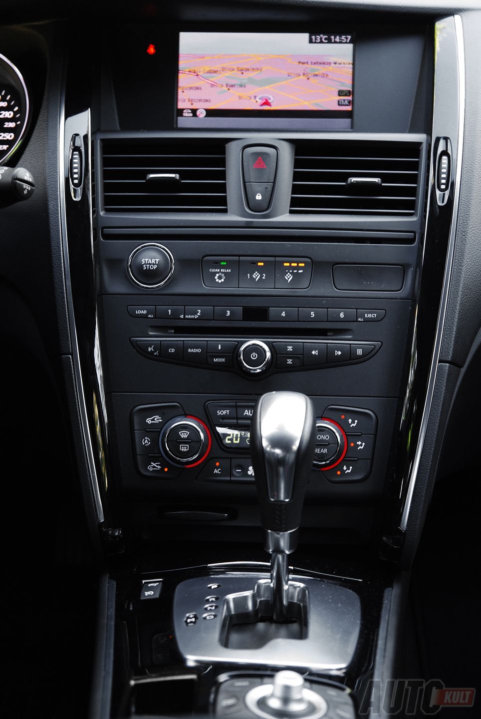 Renault Latitude V6 3,0 dCi Initiale Paris (fot. Paweł Kaczor)