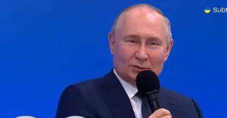 Putin dzieli się osobistymi anegdotami. Unika trudnych pytań?