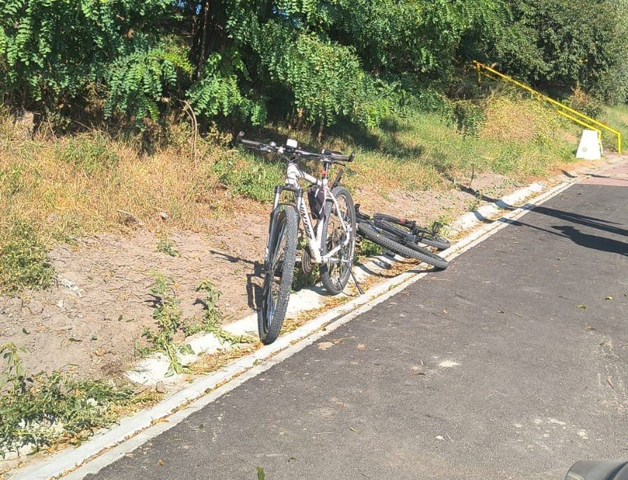 Łęczna: Wypadek rowerzystów na chodniku. Jeden był po alkoholu