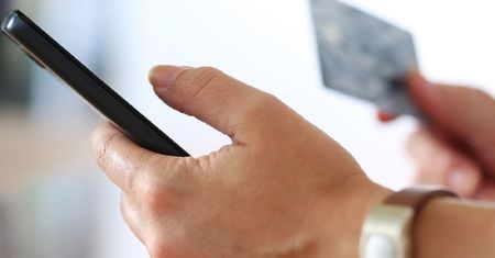 Black Friday i Cyber Monday 2020. Jak odróżnić okazje od pułapek? Eksperci wyjaśniają