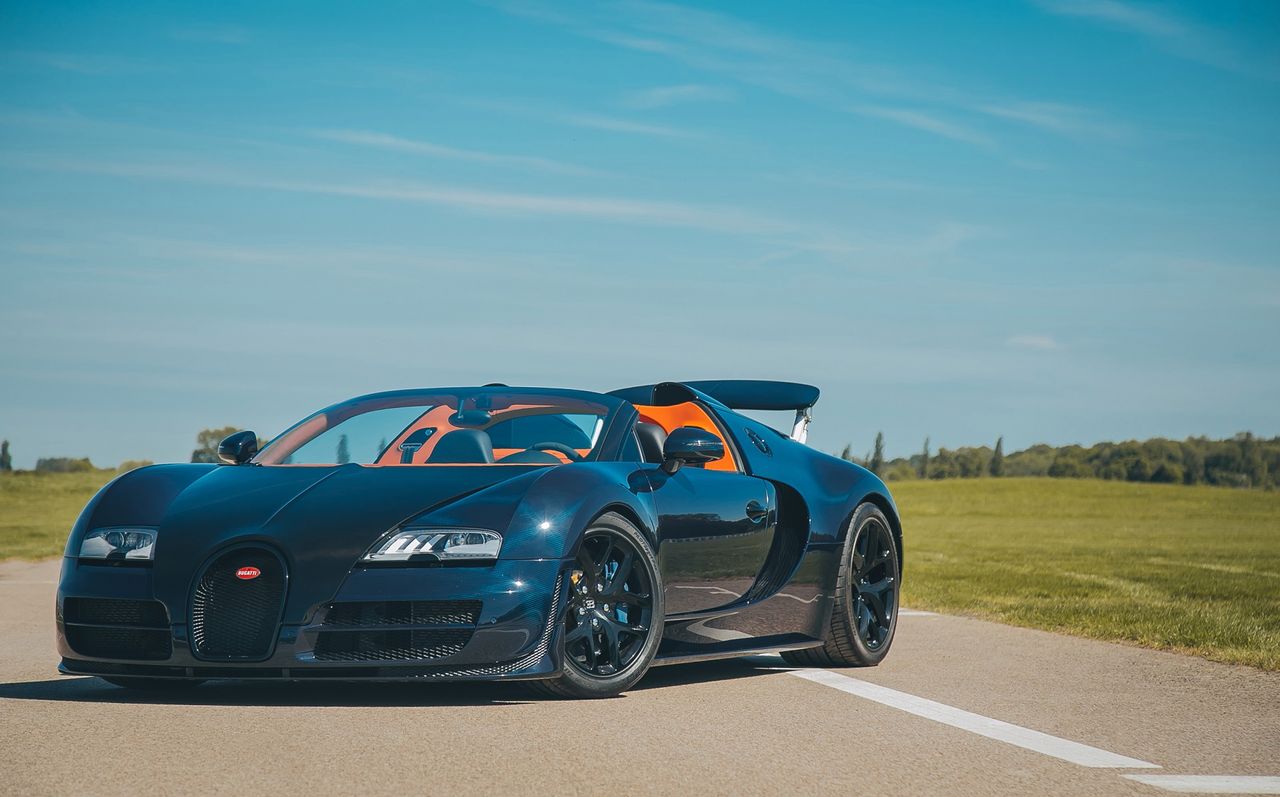 Bugatti Veyron Grand Sport Vitesse (fot. HR Owen)