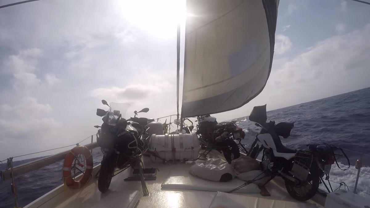 6 kontynentów, motocykl i GoPro - czyli męska podróż Marka Wallace'a 1