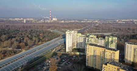 Warszawa. Na S8 zderzyły się trzy ciężarówki. Ogromne utrudnienia