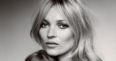 Znikające palce córki Kate Moss...