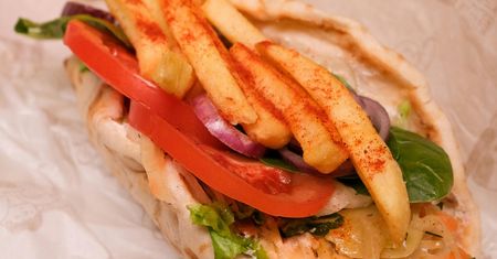 Nowy fast food w Polsce. W menu będą greckie przysmaki