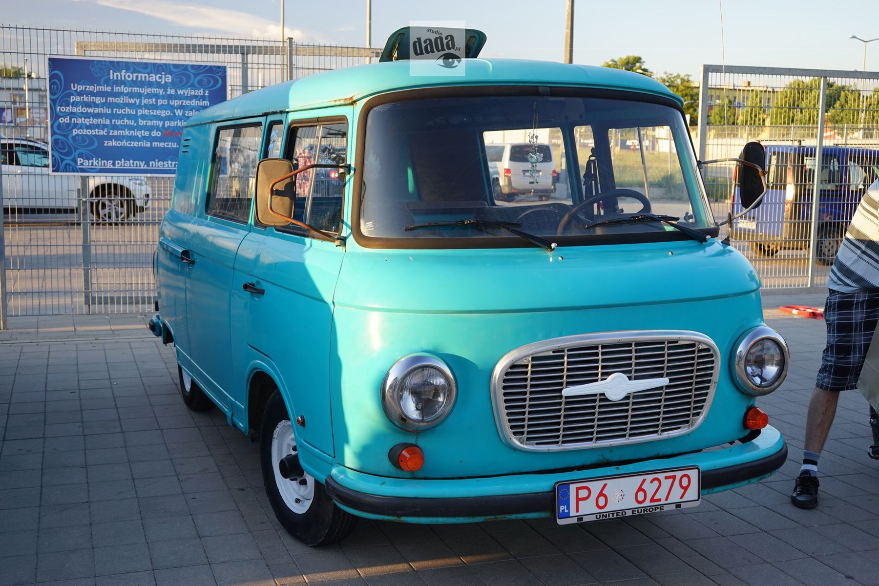 Barkas B1000