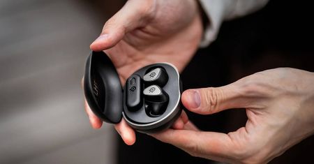Arctis GameBuds – nowe słuchawki od SteelSeries. Stworzone dla graczy