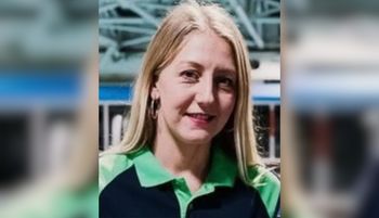 Zaprosiła ucznia do sypialni. I wskazała na szufladę. Skandal w UK