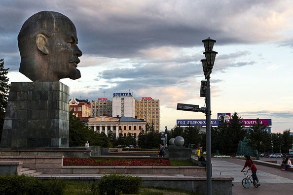 W rosyjskiej prowincji nie agitują idelogią, tylko piędzmi.