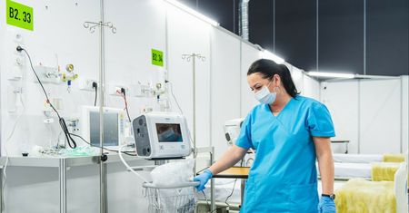 Szpital MSWiA szuka pielęgniarek do pracy. Oto ile im płaci