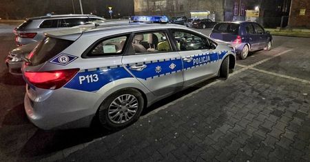 Został zatrzymany do kontroli. Nagle wybiegł z auta i zaczął uciekać