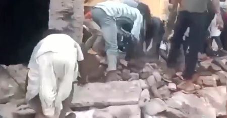 Tragedia w szkole w Indiach. Nie żyje co najmniej 4 uczniów