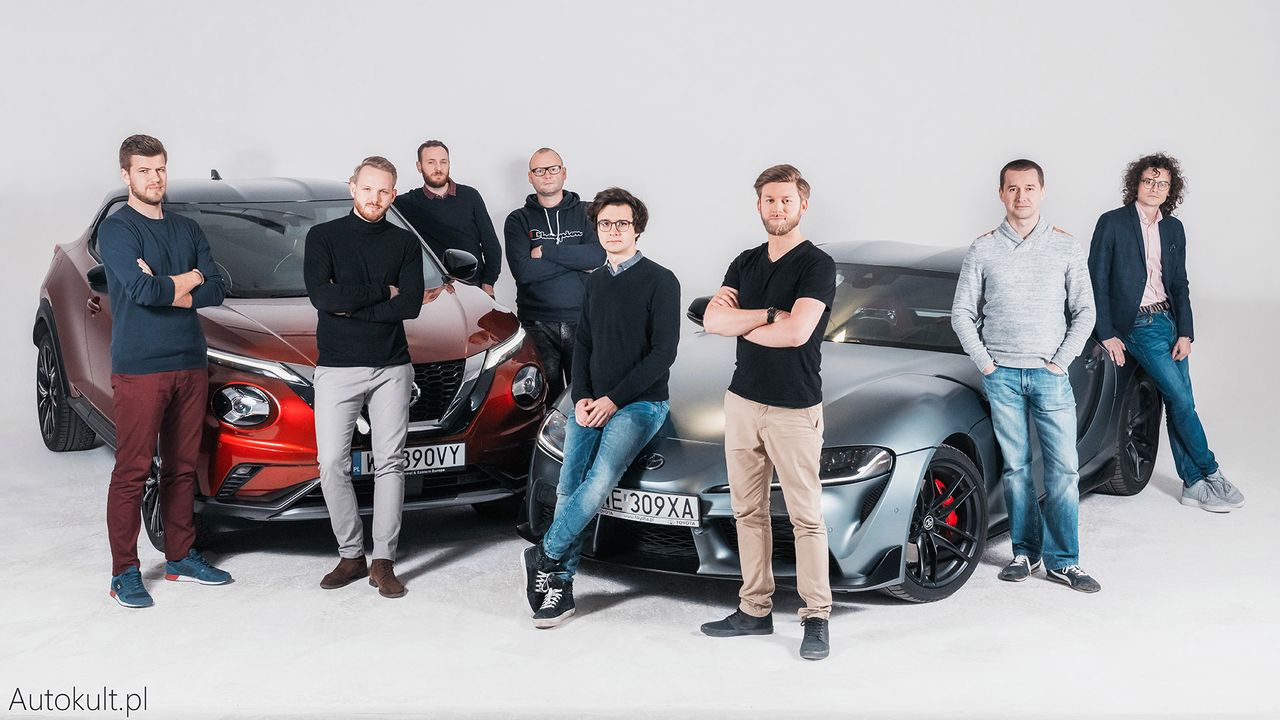 Redakcja Autokult.pl i AutoCentrum.pl niemal w komplecie. Od lewej: Filip Buliński, Mateusz Żuchowicz, Mateusz Żuchowski, Marcin Łobodziński, Michał Zieliński, Mariusz Zmysłowski, Tomasz Budzik, Mateusz Lubczański