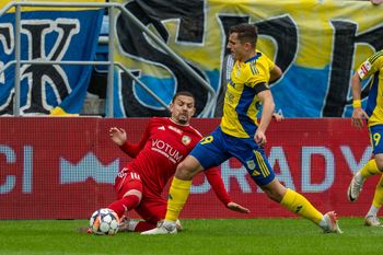 Arka Gdynia lepsza w sparingu od Chojniczanki Chojnice. Koniec zgrupowania w Gniewinie, meczu z Piastem Gliwice nie będzie