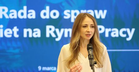 Luka płacowa i emerytalna. Minister rodziny powołała nowy organ, który ma pomóc z tym walczyć
