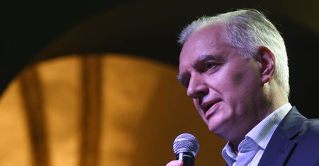 Jarosław Gowin ma wsparcie 20-latka. Student w gabinecie politycznym