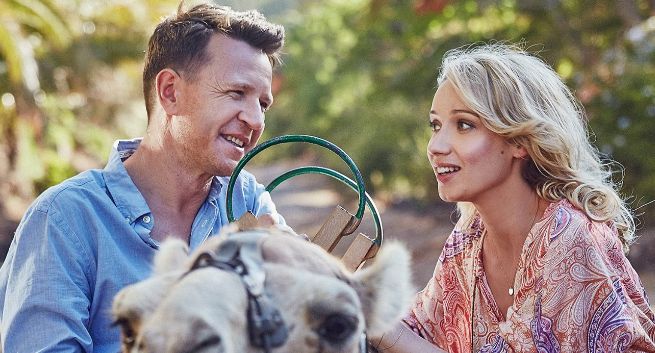 Joanna Orleańska, Wojciech Błach i Marcelina Zawadzka reklamują biuro podróży Itaka (wideo)