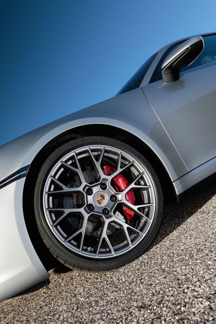 Porsche 911 (992) Carrera 4S (2019) (fot. Porsche)