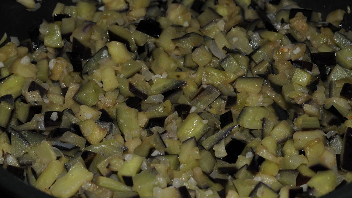 Dlaczego warto jeść bakłażana?