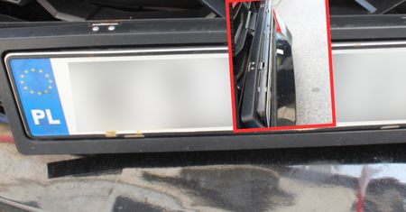 Ruchome tablice rejestracyjne. Policjanci odkryli zuchwały mechanizm