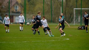 IV liga: W Zambrowie lider sprawdzi beniaminka, a w Czarnej Białostockiej dojdzie do starcia rycerzy wiosny