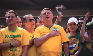 Incydent w więzieniu. Były prezydent Brazylii Jair Bolsonaro z urazem głowy