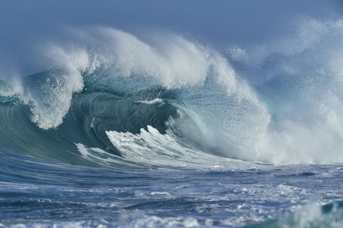 Potężne fale na oceanie