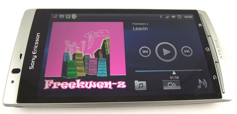 Sony Ericsson Xperia arc - multimedia [wideo] 2