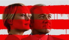 Filmy i seriale oglądamy coraz częściej na ekranie telefonu komórkowego