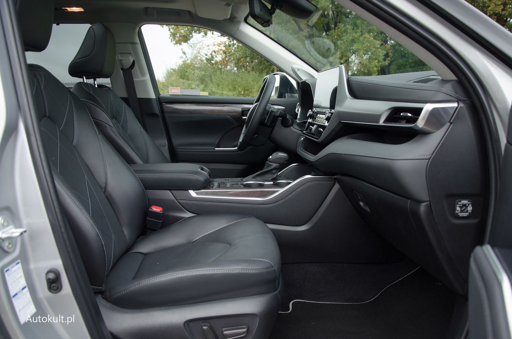 Ford Explorer vs. Toyota Highlander