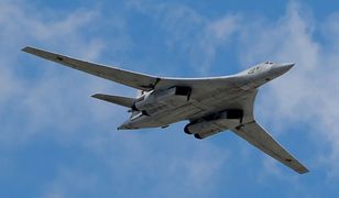 Rosyjskie bombowce Tu-160 testują pociski nad Morzem Barentsa