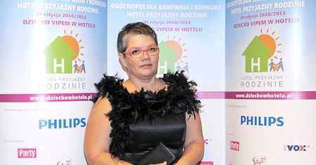 Ta suknia ją pogrubia? (FOTO)