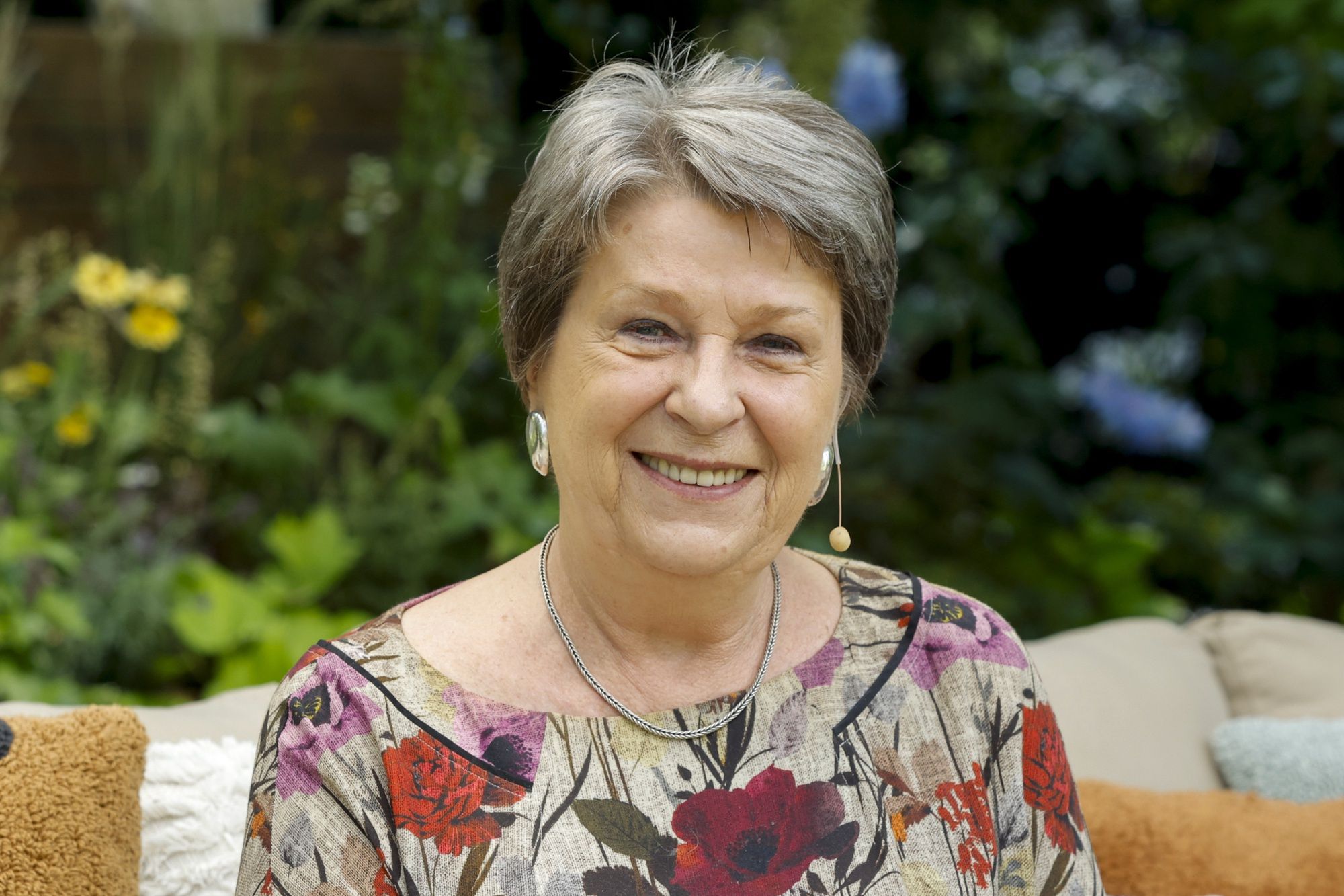 Irena Eris